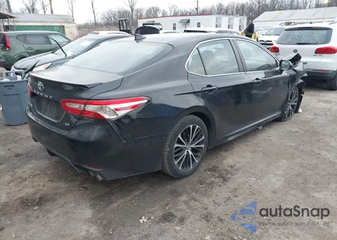 2020 Toyota Camry Se z USA, uszkodzony, nr VIN 4T1G11AK4LU892845